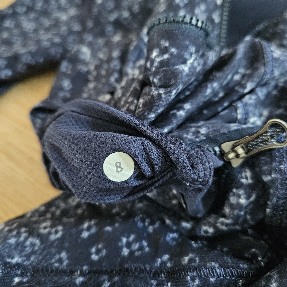 Lululemon Spring Forward Jacket Women 8 Kanoko Twist Inkwell Ghost Navy Hooded - Picture 9 of 12